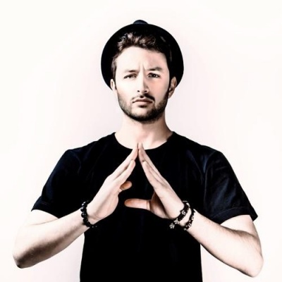 Andrea Lombardi资料,Andrea Lombardi最新歌曲,Andrea LombardiMV视频,Andrea Lombardi音乐专辑,Andrea Lombardi好听的歌