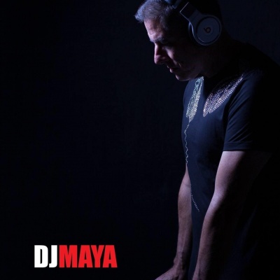 Robert Maya资料,Robert Maya最新歌曲,Robert MayaMV视频,Robert Maya音乐专辑,Robert Maya好听的歌