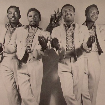 the invitations资料,the invitations最新歌曲,the invitationsMV视频,the invitations音乐专辑,the invitations好听的歌