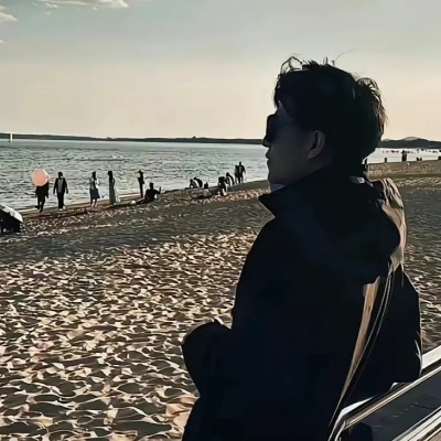 爱坤资料,爱坤最新歌曲,爱坤MV视频,爱坤音乐专辑,爱坤好听的歌