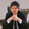 俞佳