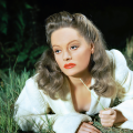 alexis smith、Robert Edwards、Owain Llwyd