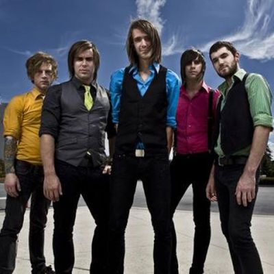 Mayday Parade、Victor Fuentes